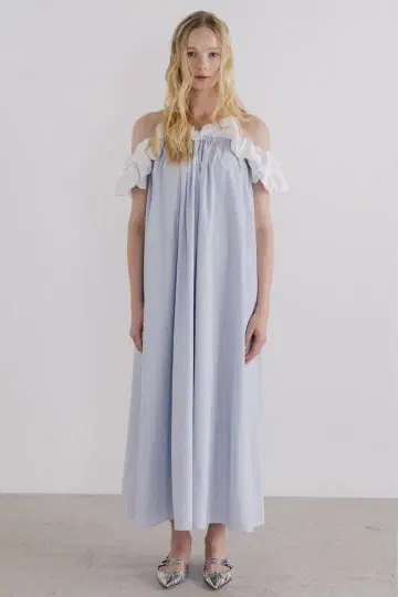 [ 미사용 새상품 ] the toe Erie Frills Onepiece