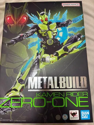 METAL BUILD 가면라이더 제로원 반다이 새상품급 중고!