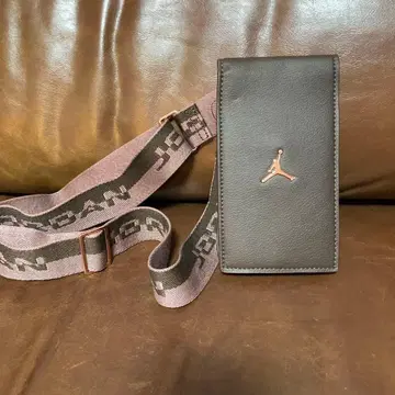 미사용품 JORDAN MONARCH LANYARD 월렛