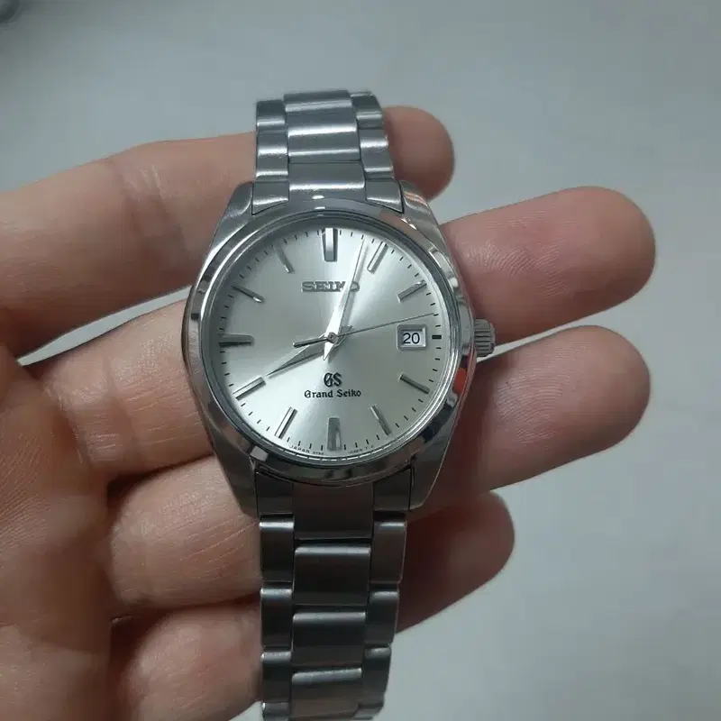 그랜드세이코 SBGX063 주우재시계 37mm