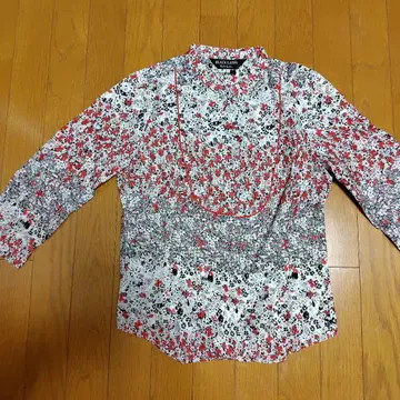 Paul Smith BLACK LABEL 꽃무늬 7부 소매 블라우스
