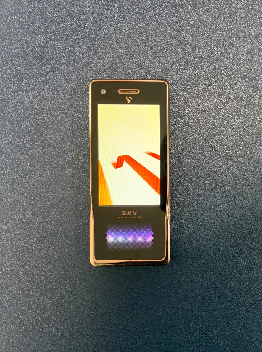 스카이 판도라폰 im-s590s 3g폰 팝니다