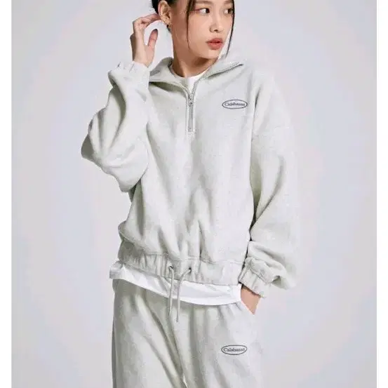 스파오 크롭 플리스 아노락 스웨트셔츠 s 블랙