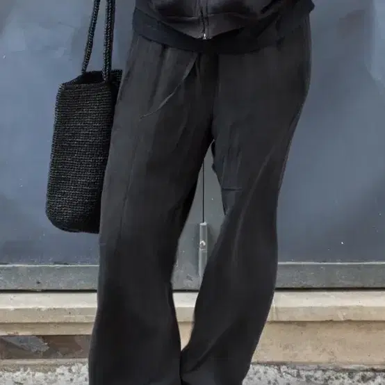 머듈 mudule ramble pants 3 black(cupro)