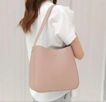 새상품 MARY QUANT 숄더백