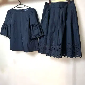 M'S GRACY 셋업 네이비 벨 슬리브