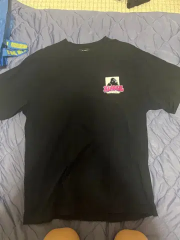 XLARGE 고릴라 로고 T셔츠 블랙