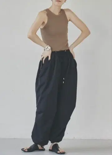 todayful Boyfriend Nylon Pants 나일론 팬츠