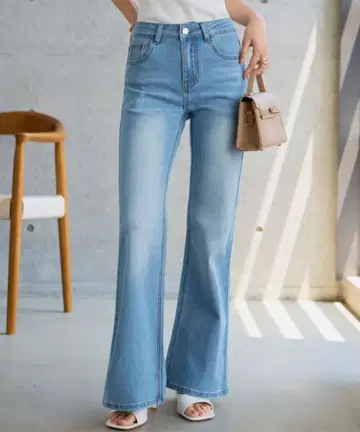 미사용 새상품 KOBE LETTUCE 스트레치 플레어 데님 팬츠 블루 PM