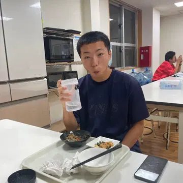 와타나베 레이토