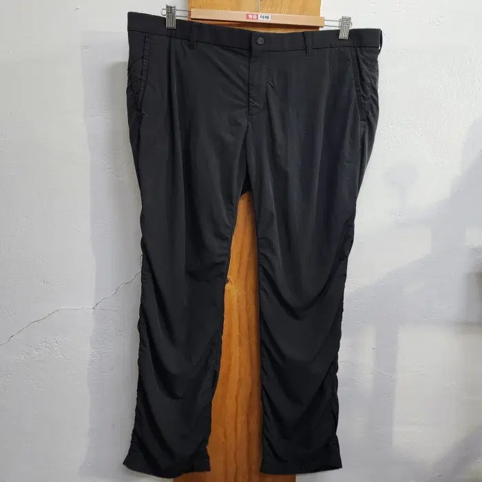 테일러메이드 기능성 스판 골프 바지 블랙(37)