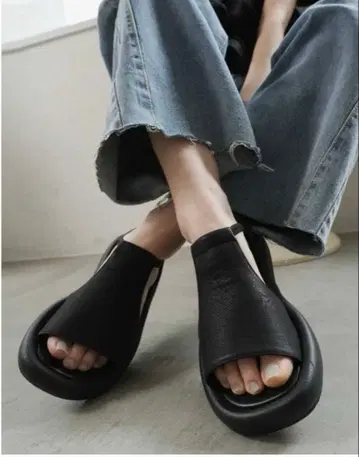 여성용 블랙 샌들 36 사이즈