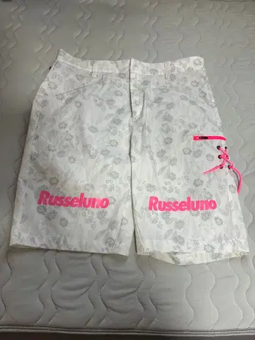 Russeluno 골프 숏팬츠 올 패턴 화이트 빅 사이즈