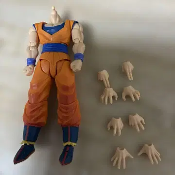s.h.figuarts 손오공 가동 피규어 본체 교환용 손목 부품 포함