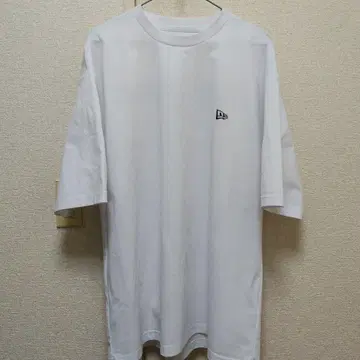 NEW ERA 반팔 T셔츠 화이트 XL 사이즈 뉴에라