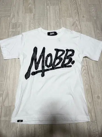 MOBB 반팔 T셔츠 화이트 S 사이즈