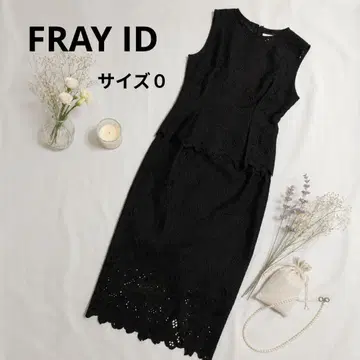 새상품급 FRAY I.D 꽃무늬 보우러 레이스 스커트 셋업 블랙