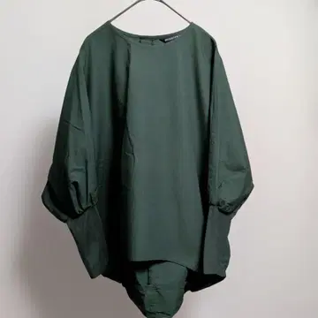 미즈이로 인 다크 그린 벌룬 셔츠