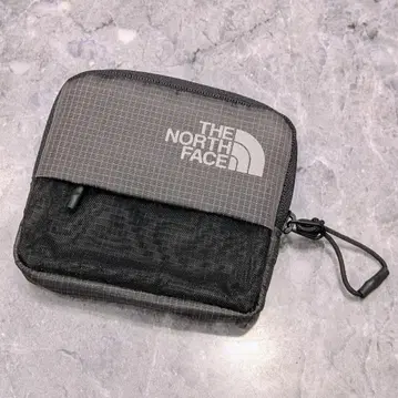 THE NORTH FACE 헤이지 월렛 NM82460 그래파이트 그레이
