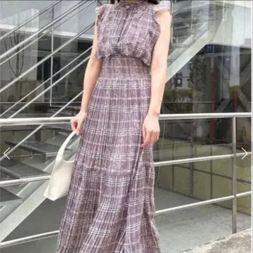 snidel sustainable 프릴 원피스