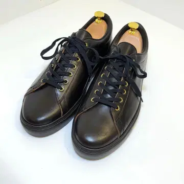 TOSS 가죽 스니커즈 블랙 28cm