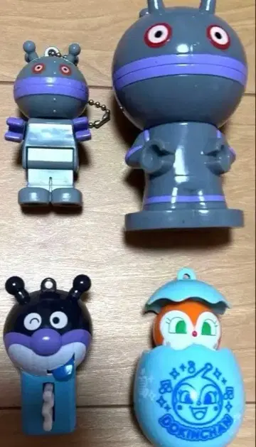 호빵맨 다다단 안 도킨짱 세균맨 피규어 4개 세트