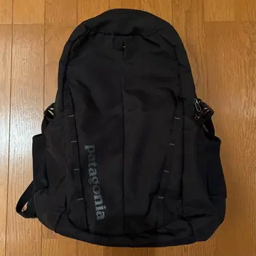 Patagonia 블랙 백팩