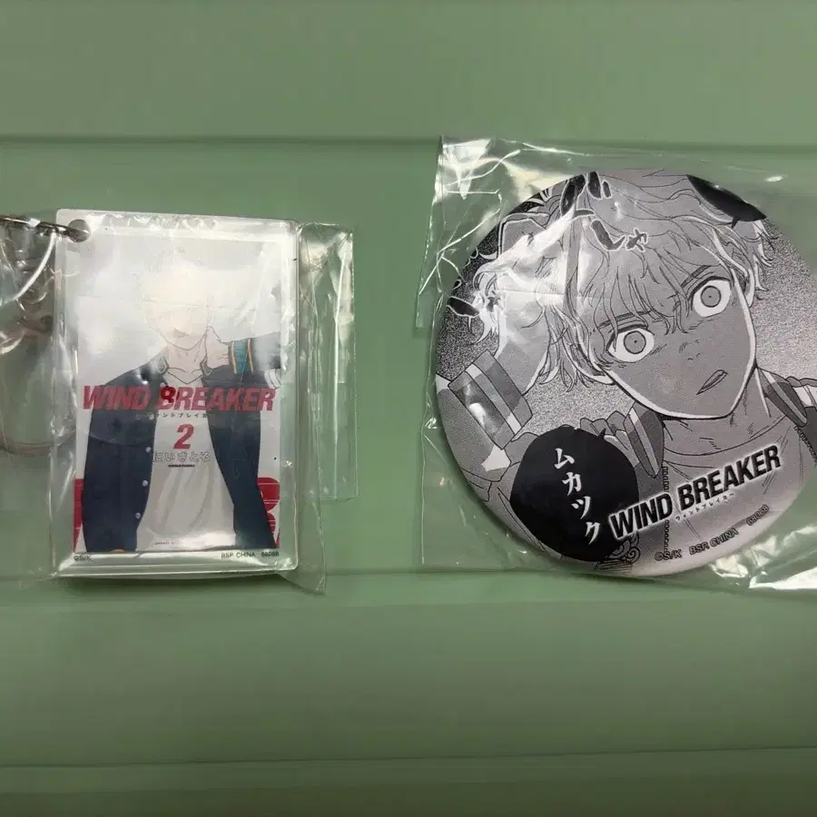 윈브레 F상 스기시타 아크릴 키링 E상 토미야마 캔뱃지
