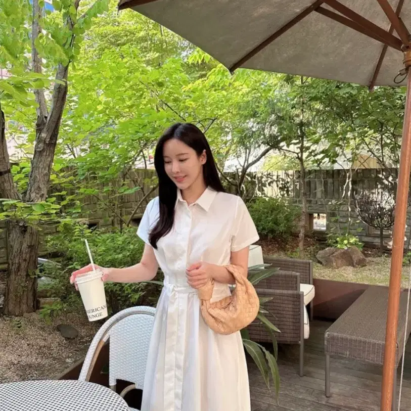 미니또 여름 반팔 카라 셔츠 핀턱 플레어 벨트 하객룩 롱 원피스 화이트