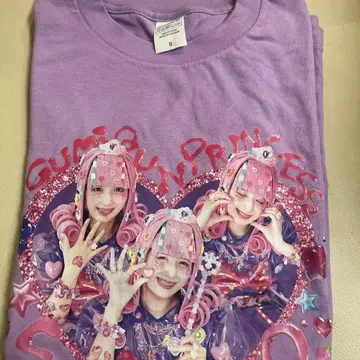 시나코 GUMI GUMI 프린세스 구미큥 프린세스 T셔츠