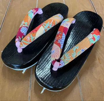 미사용 여성 오동나무 우콘 일본 나막신 블랙 크레이프 원단 일본제 [ 22.5~25.5cm 정도까지 ]