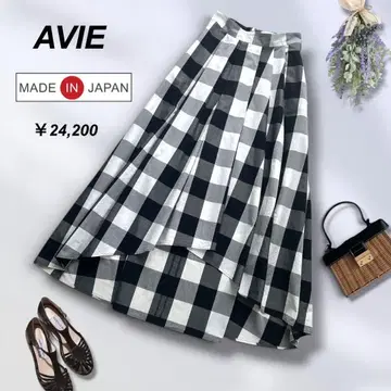 일본제 2.4만 AVIE 깅엄 체크 플레어 스커트 블랙 화이트 맥시