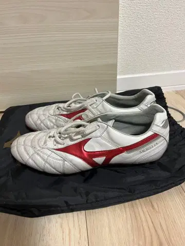 MIZUNO MORELIA 축구 스파이크 화이트 레드