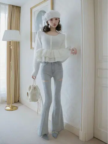 다리치 드롭 비쥬 플레어 데님 팬츠