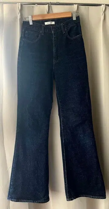 MOUSSY MVS FLARE 26 사이즈