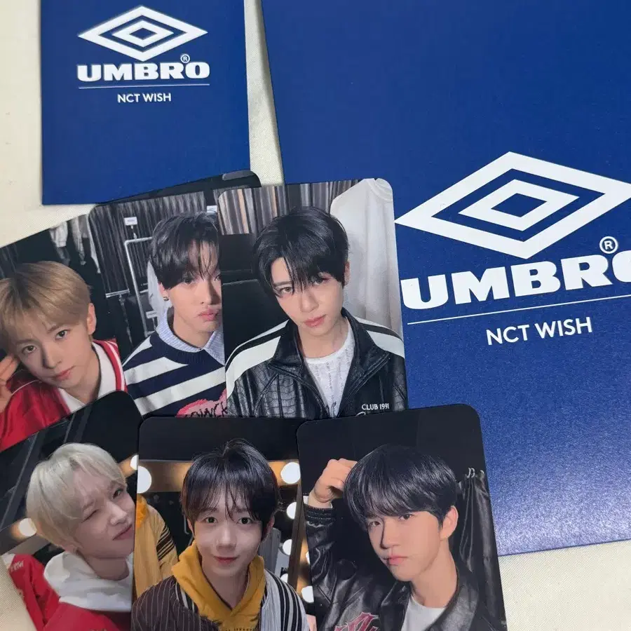 엔시티위시 엄브로&크록스