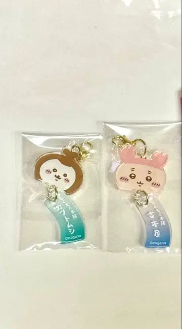 치이카와 모구모구 본점 풍경이 되어버렸다 아크릴 참 헌책방 장수풍뎅이