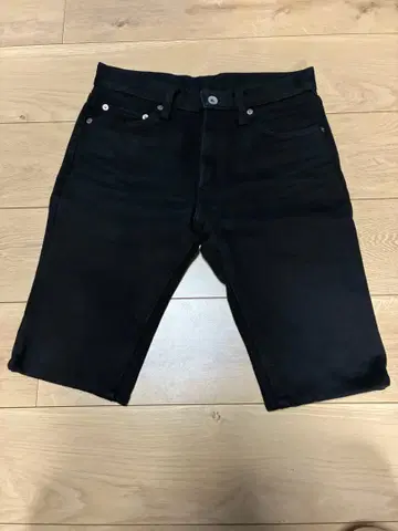 아이언 하트 흑갑 데님 숏팬츠 블랙 W29