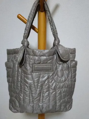MARC BY MARC JACOBS 리버서블 퀼트 토트백