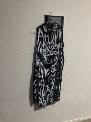 VAVADUDU 슬리브리스 원피스