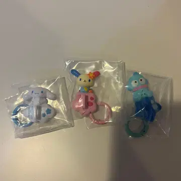 산리오 캐릭터즈 키링 행거 시나몬 우사하나 한교동