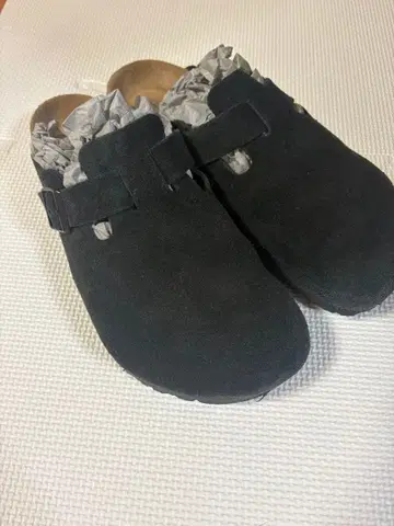 BIRKENSTOCK 보스턴 블랙 스웨이드 샌들 43