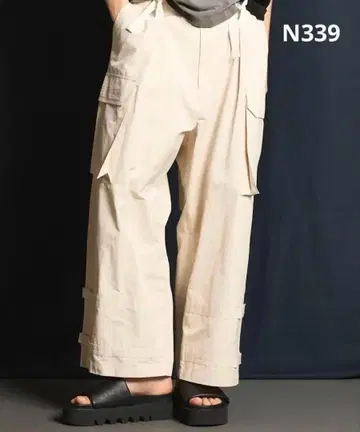 메종 스페셜 카고 팬츠 아이보리 0845