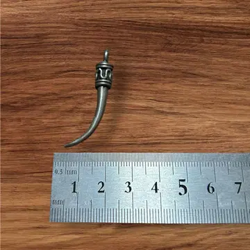 카렌 실버 송곳니 모티브 참 펜던트 탑 고순도 실버