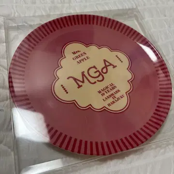 Mrs. GREEN APPLE 플레이트 대 MGA 10주년 기념 (핑크)