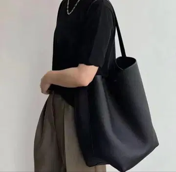 토트백 세로형 버킷백 블랙 경량 빅