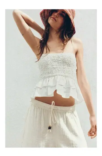 완판템 ZARA 스모킹 페플럼 상의 XS 화이트