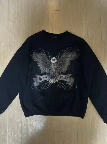 Eagle Graphic Sweatshirt Black