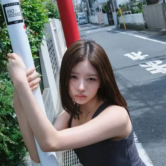 미세키서울 Layered button sleeveless top CHARCOAL