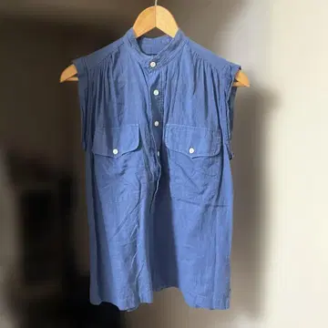 새상품급 POLO LALPH LAUREN 슬리브리스 블라우스 파랑